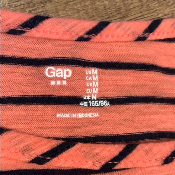 Gap striped top - Picture 5 of 6